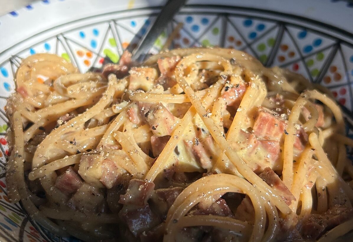 pancetta vegana di tofu ideale per carbonara