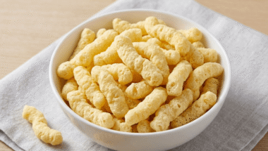 fonzies vegani fatti in casa croccanti in una ciotola